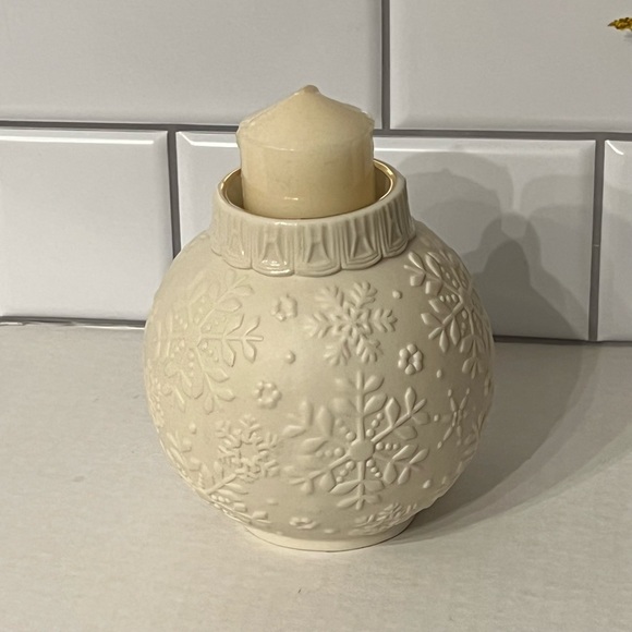 Lenox Ornamental Glow Snowflake Candle Holder Tea Light Votive Winter Holiday - Picture 10 of 10